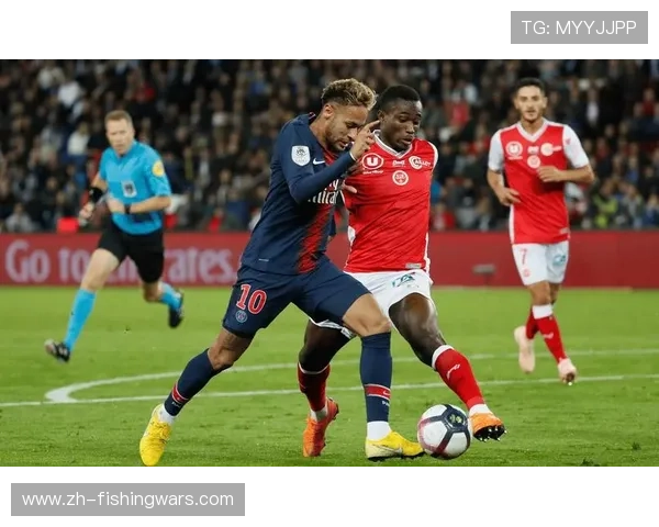 法甲赛季阶段性走势：巴黎领跑积分榜，里昂连胜冲欧战